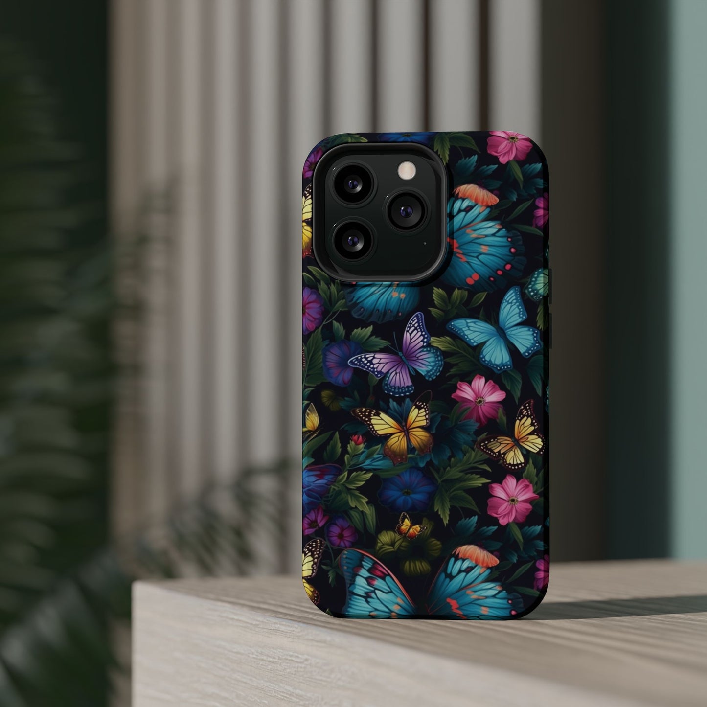 Magnetic Tough Cases
